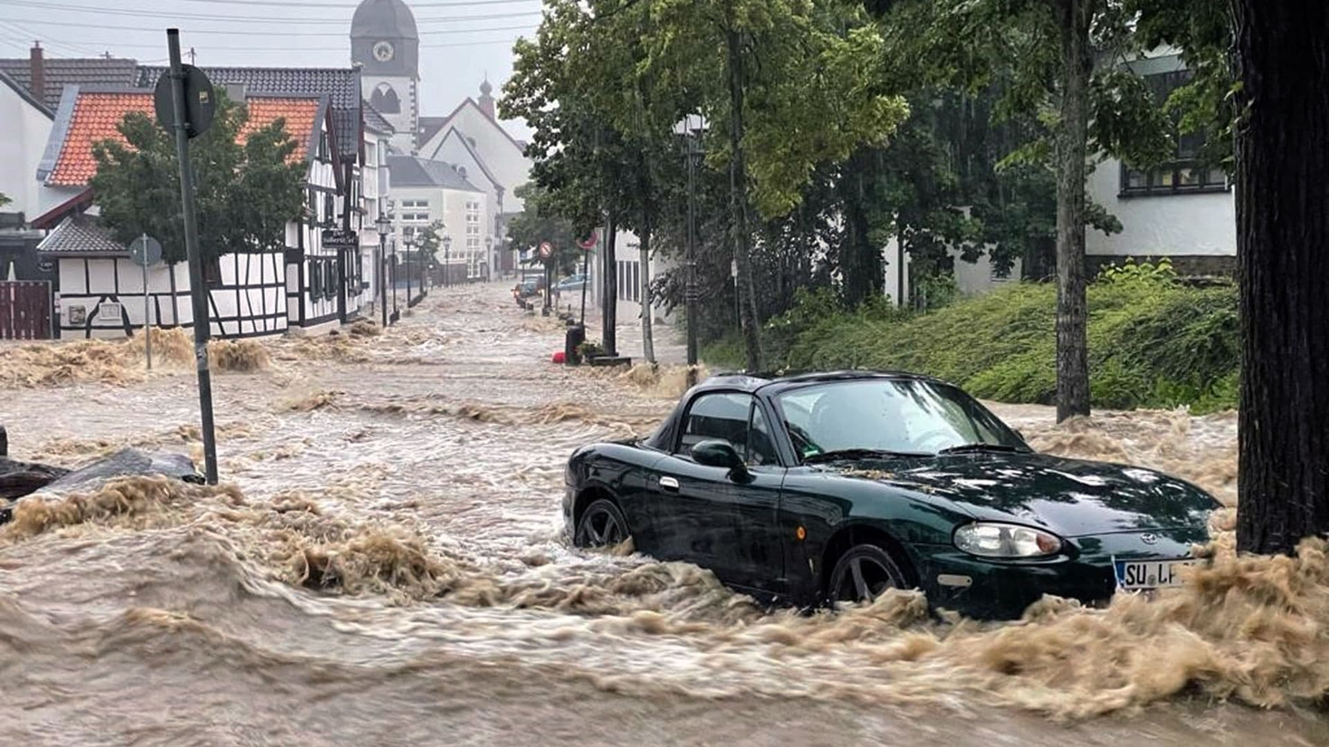 Die Nacht, als die Flut kam - Protokoll einer Klimakatastrophe backdrop