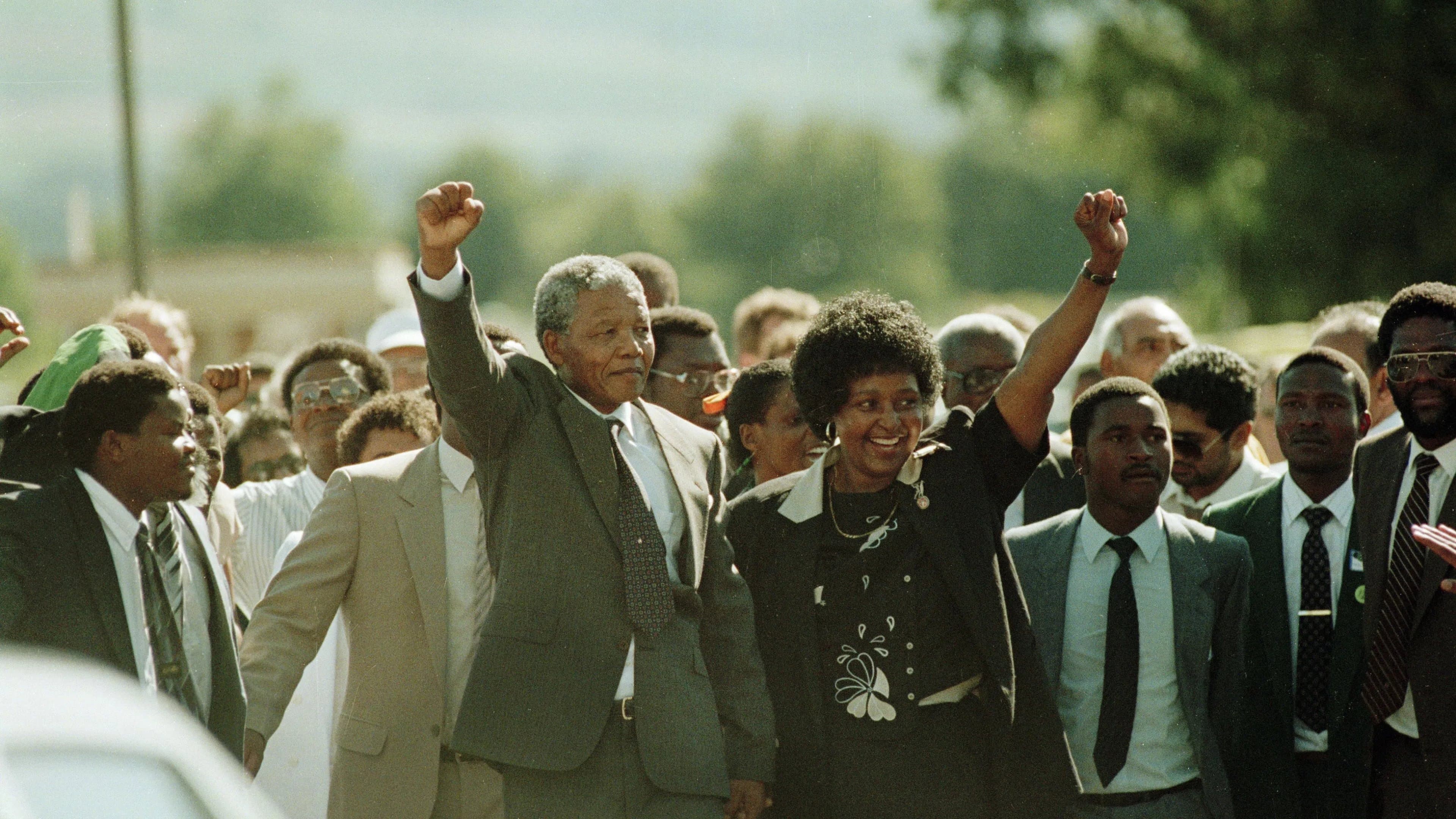 Free Nelson Mandela backdrop